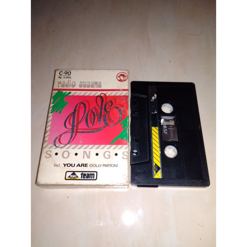 LOVE CASSETTE SONGS VARIOUS ARTIST DOLLY PARTON MICHAEL JACKSON