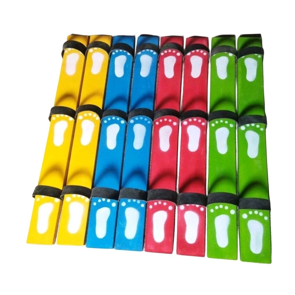 3 PEOPLE OF CHILDREN & ADULTS