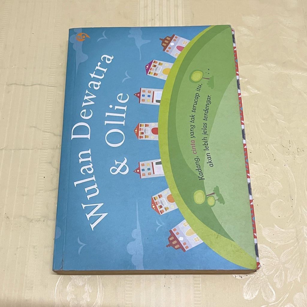 นวนิยาย HARMONY โดย WULAN DEWATRA และ OLLIE