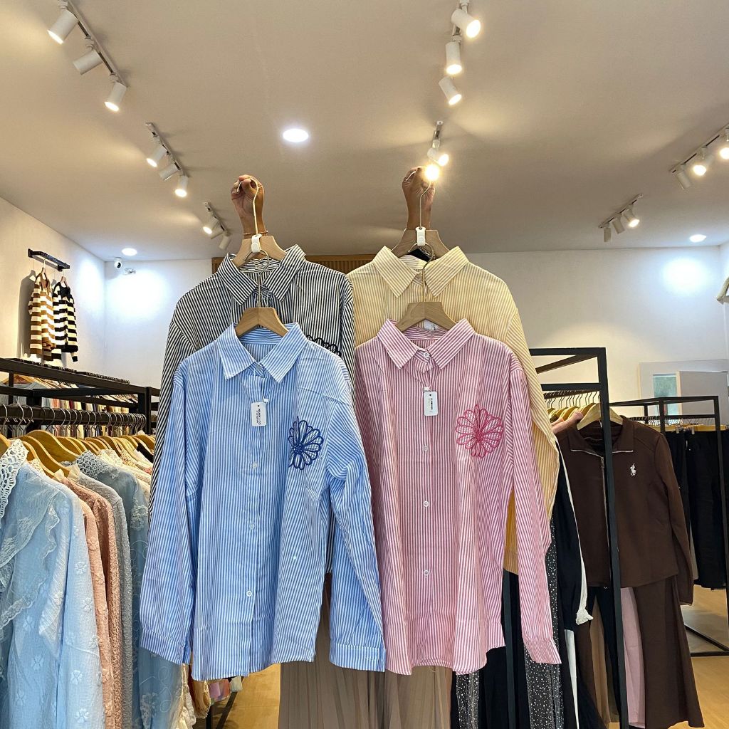 KEMEJA HELIA STRIPE SHIRT เสื้อท็อปผู้หญิง