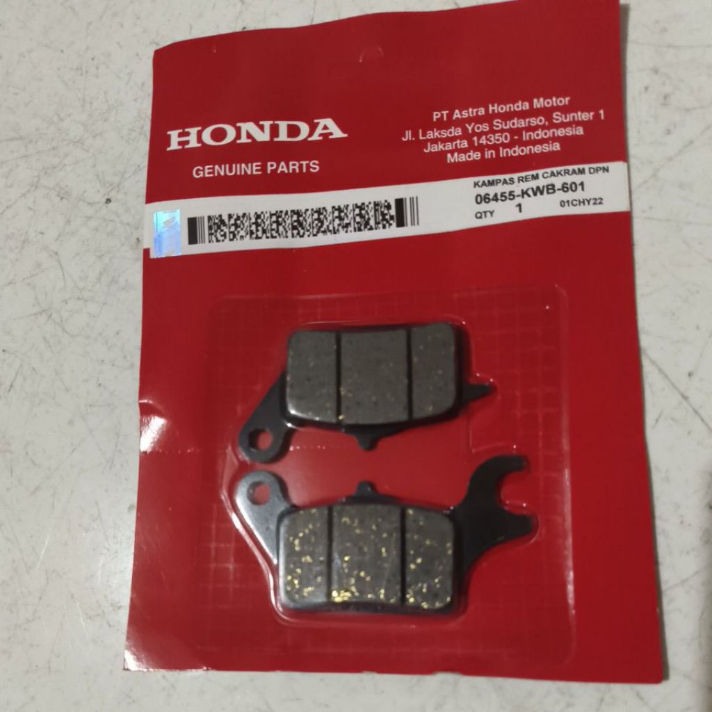 ผ้าเบรคหน้า / ดิสแพด Honda Blade Revo 06455-KWB-601