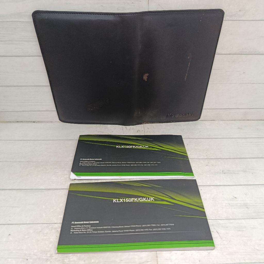 Kawasaki KLX150BF, KLX150 และชุดหนังสือตัดเองของรถจักรยานยนต์ KLX150L หนังสือรหัส KLX150FK/GK/JK