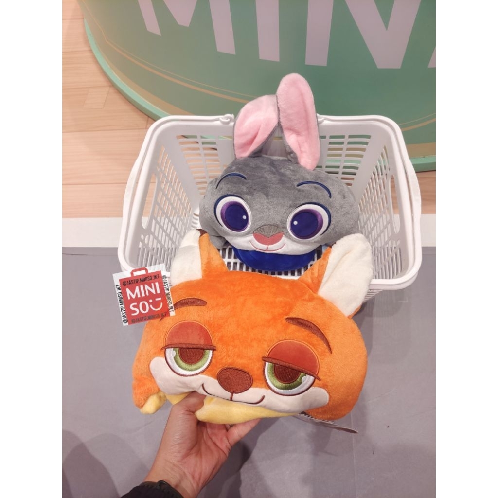 MINISO ผ้าห่มมีฮู้ด / ผ้าห่มมีฮู้ด DISNEY ZOOTOPIA Collection (140x90cm) JUDY HOPPS / NICK WILDE