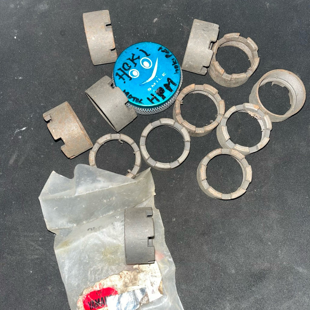 Yamaha L2G L2S L2 GS YB100 YB 100 L2SN NOS ORIGIANAL Top Exhaust คอการเชื่อมต่อแหวน Nut