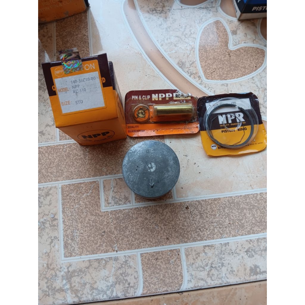 ชุดลูกสูบชุดแหวนลูกสูบลูกสูบ suzuki rc 110 os std