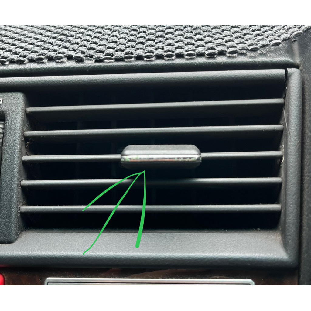 ทิศทางกระจังหน้า AC สําหรับ Mercedes Benz W202 W210