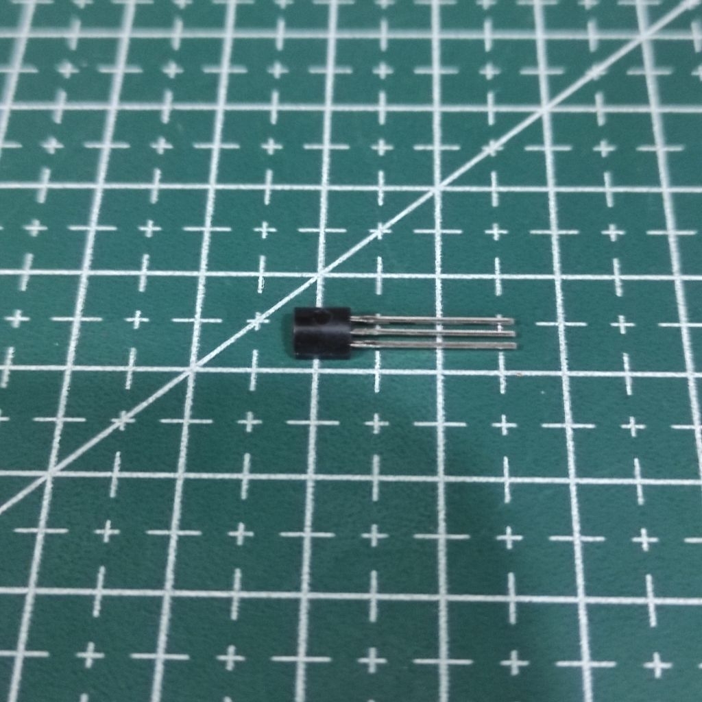 ทรานซิสเตอร์ TR BC546 bc546 ราคาหน่วย 3 ขา