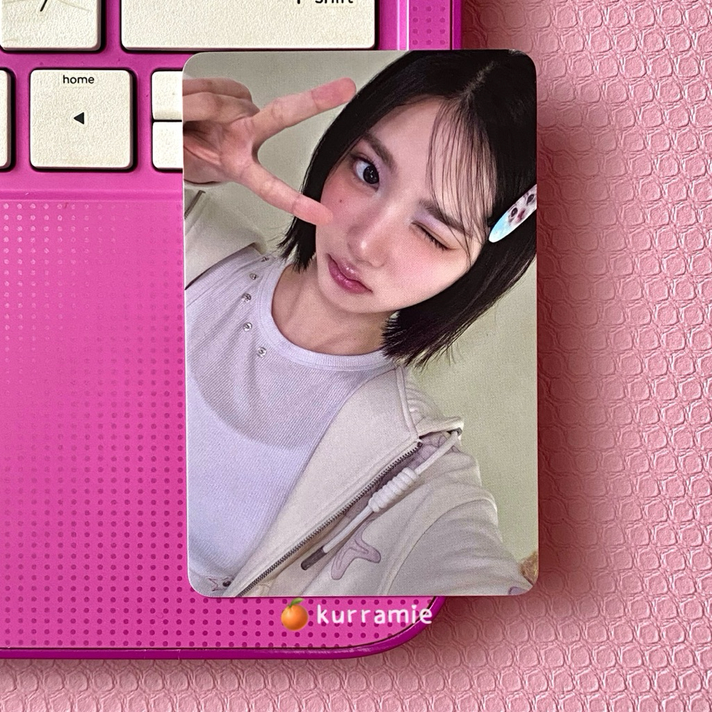 การ์ดรูปถ่ายอย่างเป็นทางการ hearts2hearts pc jiwoo pub QQ B3 ยุคสไตล์ poca jiwoo h2h bene qq 3 ดาว w