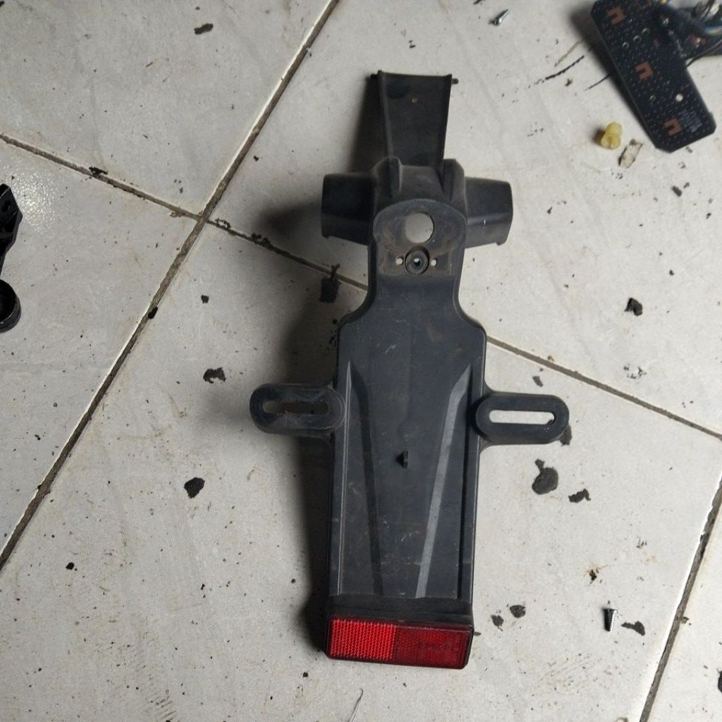 บังโคลนหลังyamaha r 15 ตัวเก่า