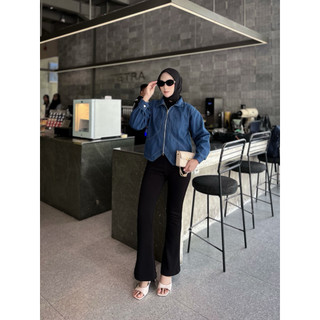Zarabel Jaket Jeans Zipper Denim Atasan Wanita Casual Kekinian Jumbo