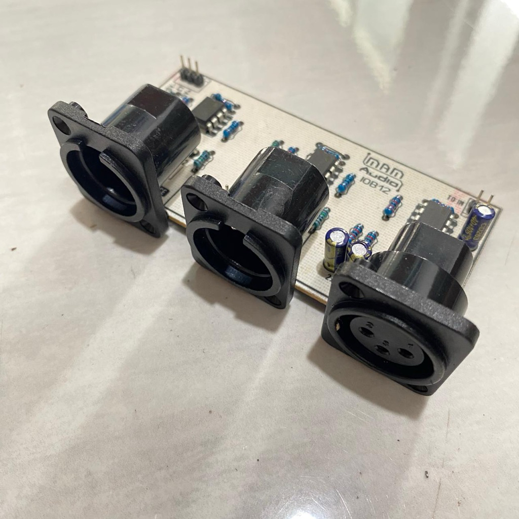 จําหน่ายชุดเครื่องเสียง 1 Input 2 Output Balance MAM IOB 12 Crossover