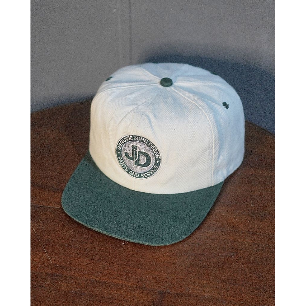 HIJAU Old Hat "JD JOHN DEERE" หมวกวินเทจ 6 แผง ทูโทน ขาว เขียว | K-PRODUCTS ผลิตในประเทศสหรัฐอเมริกา