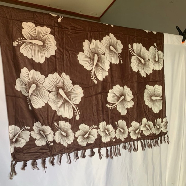 เสื้อผ้าบาลีลายดอกไม้พร้อม SARI ดอกไม้ PATTERN เสื้อผ้า BALI เสื้อผ้าเสื้อผ้า WHOLESALE ขนาด 120 ซม. X165 ซม.