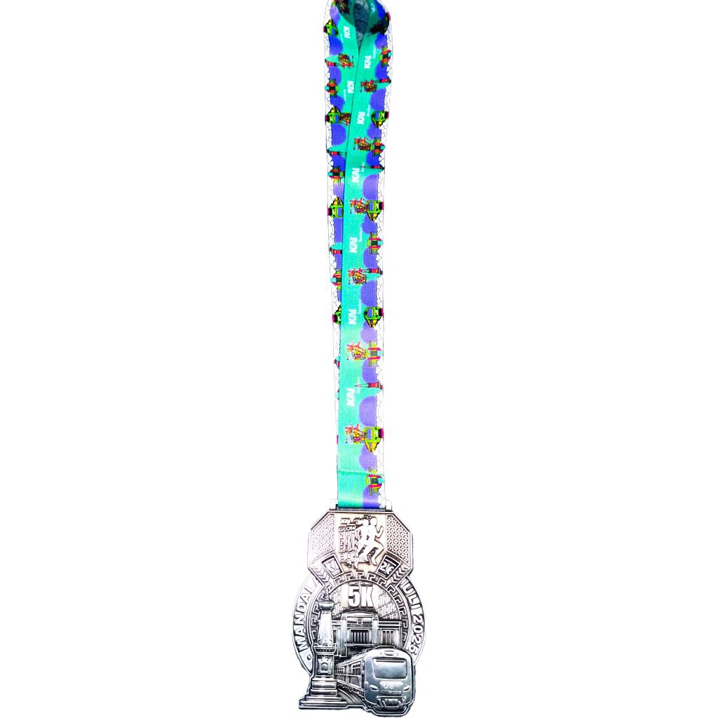 KAI Airport Glow Night Fun Run Finisher Medal 90s 2025 - 5K
