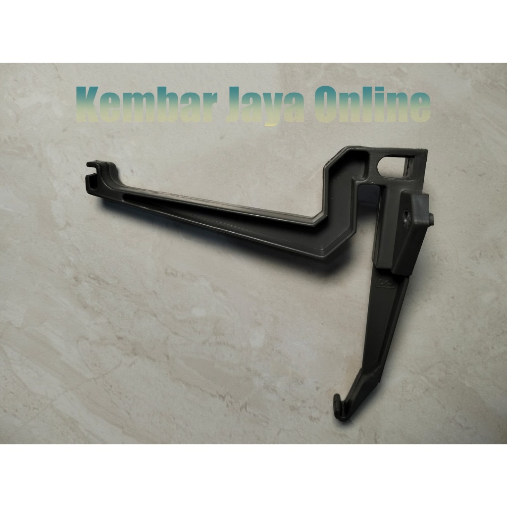 GUNDAN SQUARE / SQUARE WATER GTTER HANGERS / 4 " SQUARE WATER GTTER BRACKET