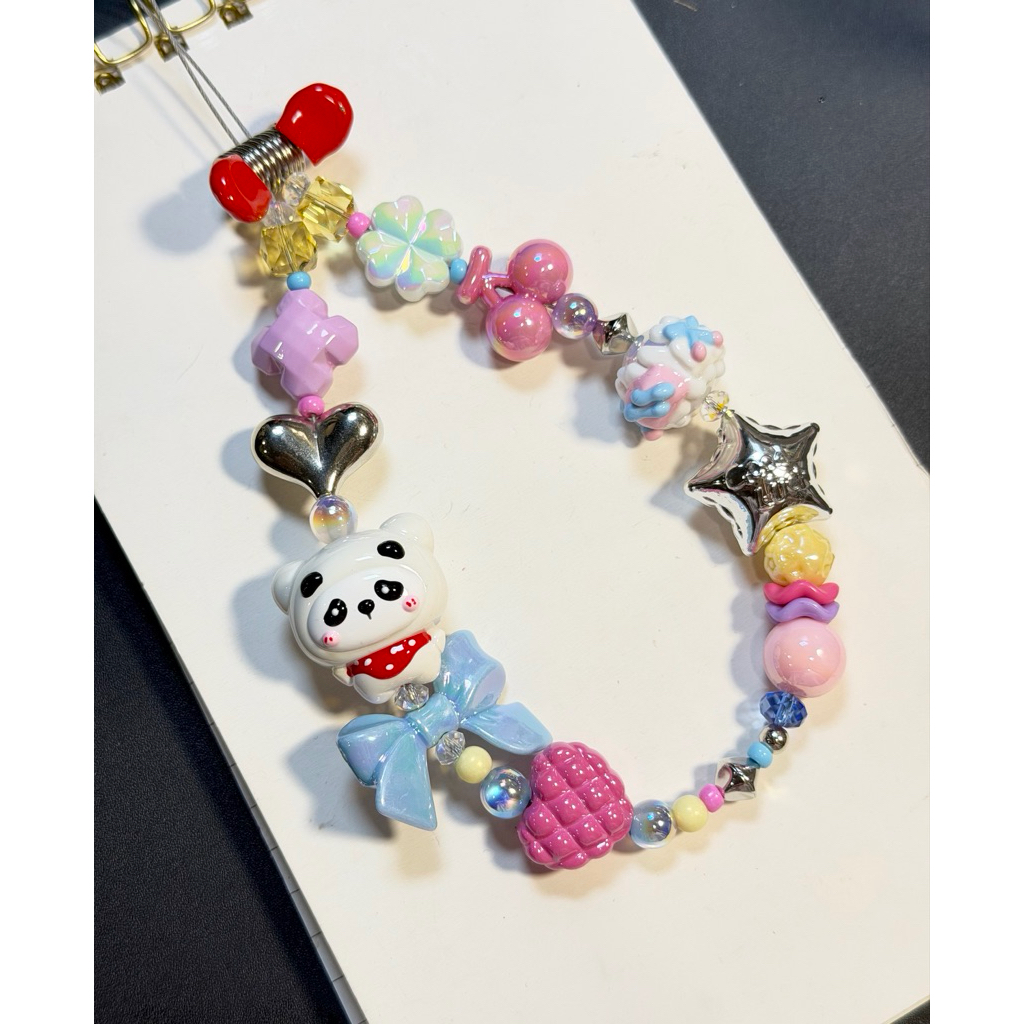 HP GANTUNGAN (ภาพวาดแพนด้าน่ารัก) เป็น STRAP หรือแหวน PHONE BEADS / PHONE STRAP / PHONE HANGER / PHO