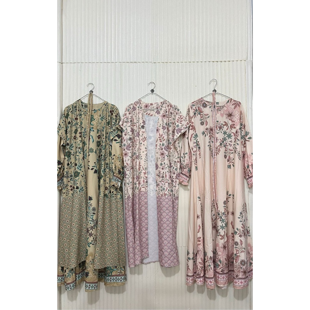 ชุดเดรส 8820********