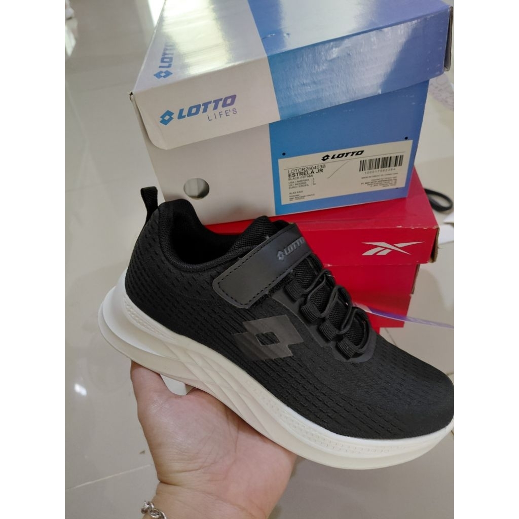 รองเท้า LOTTO KIDS**