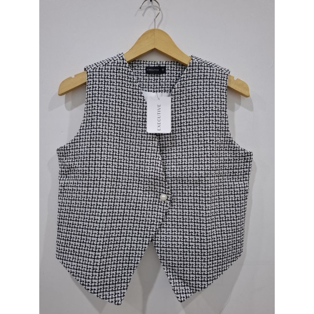 EXECUTIVE TWEED VEST ผู้หญิง VEST