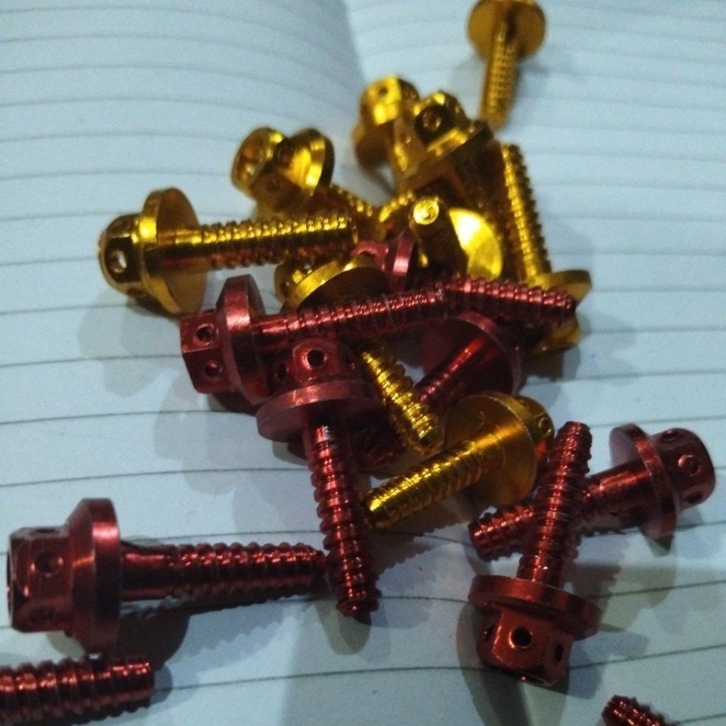 PROBOLT FLOWER BODY BOLT 2 KEY HENG MOTORCYCLE MIO M3 MIO J VIXION PCX NMAX ราคาต่อ 10 ชิ้น