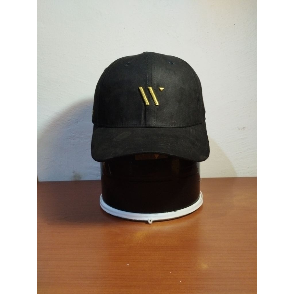 หมวก Vitaly WINK Black Likenew