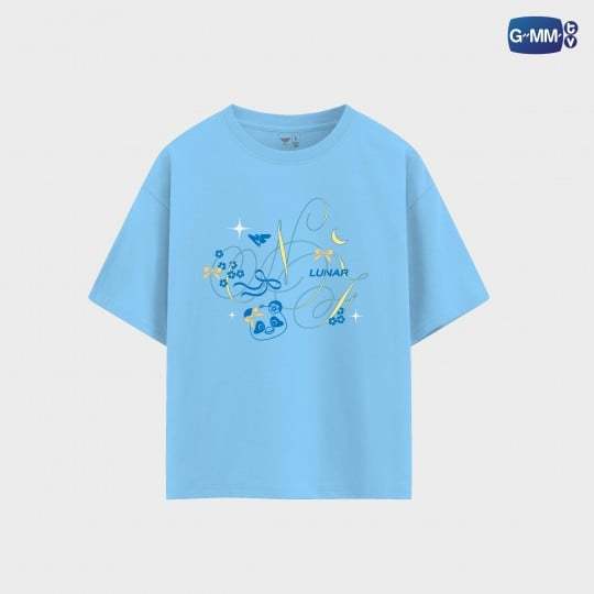 [PO] LUNAR OFFICIAL T-SHIRT - BLUSH BLOSSOM FAN FEST | NAMTANFILM GMMTV MERCHANDISE (DP เท่านั้น)