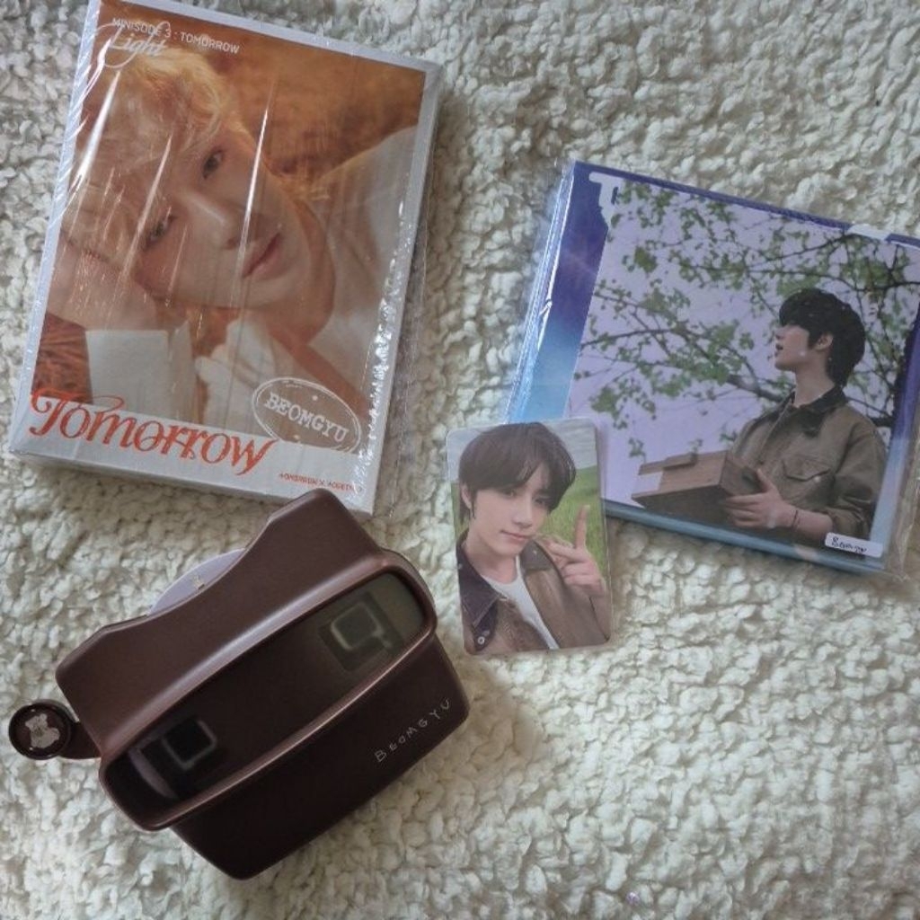 Beomgyu TXT Photocard >> << Beomgyu TXT Solo Track Album