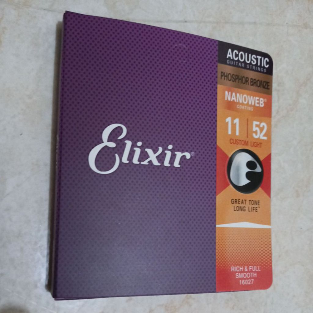สายกีต้าร์โปร่ง Elixir NANOWEB 011