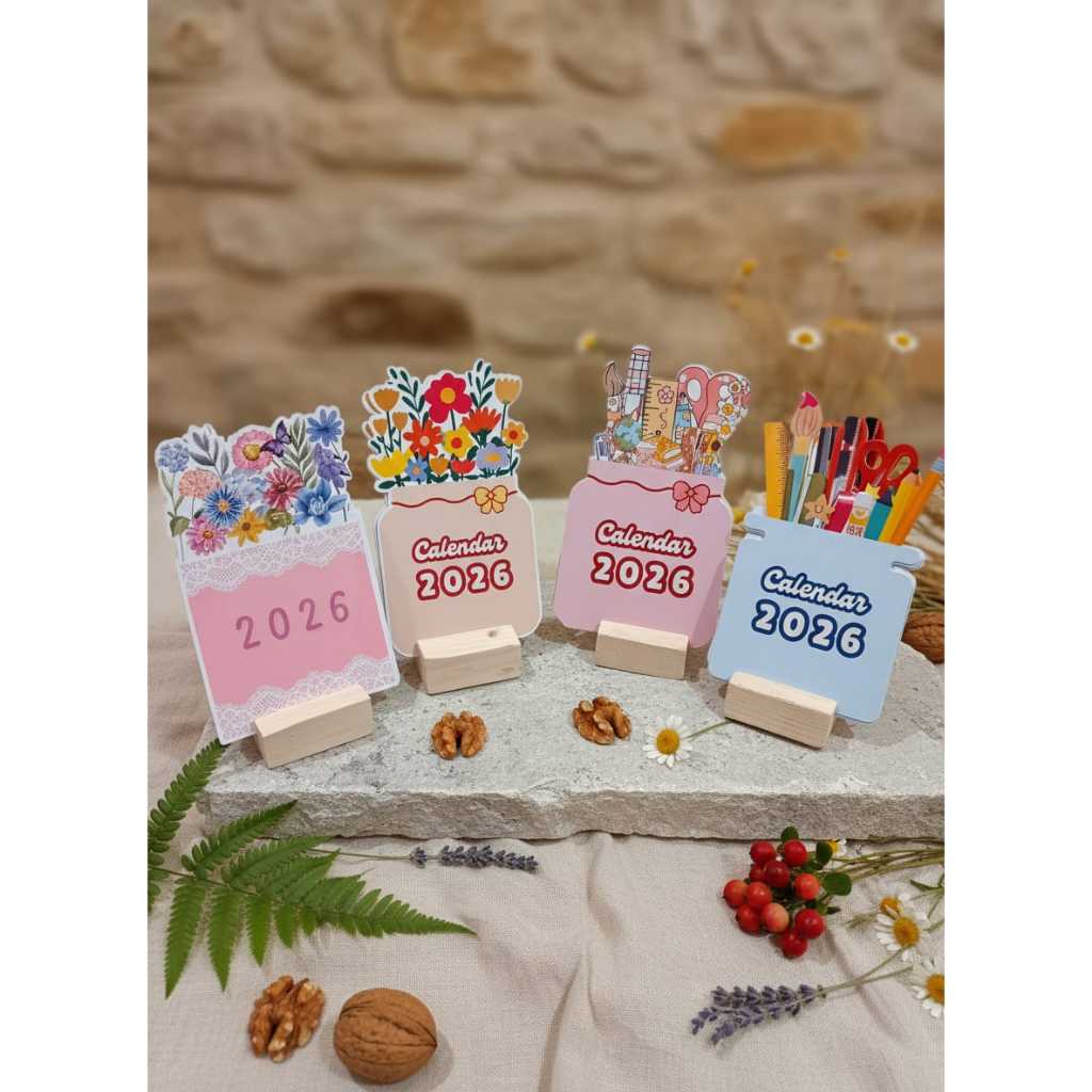 MINI CUTTING STANDING WOODEN CALENDAR 2026 AESTHETIC CALENDAR
