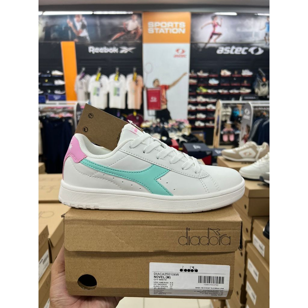 Diadora Novel Off White Women Shoes ต้นฉบับ