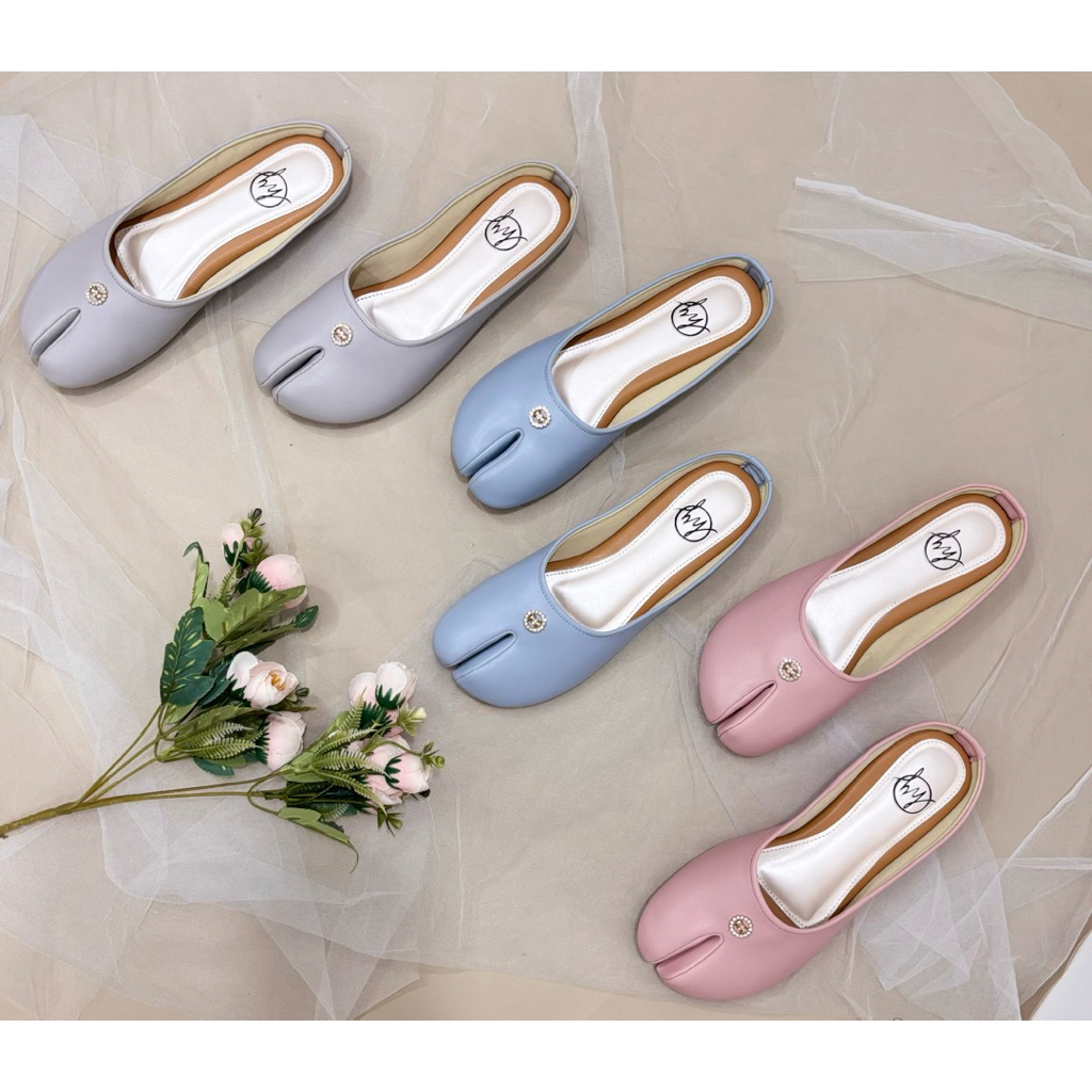 Hy_shoes Miyu Tabi Sandal Mules