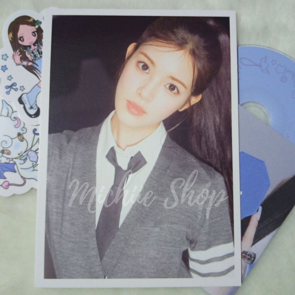 โปสการ์ด Hearts2Hearts Yuha Focus Rule เวอร์ชันหนังสือ | Yuha Postcard (B) Focus Rule Book อย่างเป็น