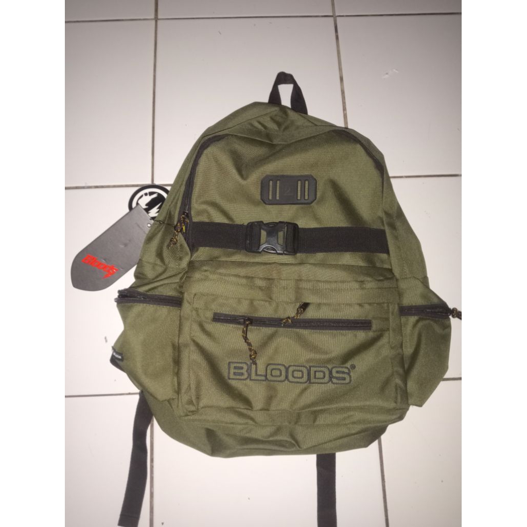 กระเป๋าเป้แบรนด์ Bloods