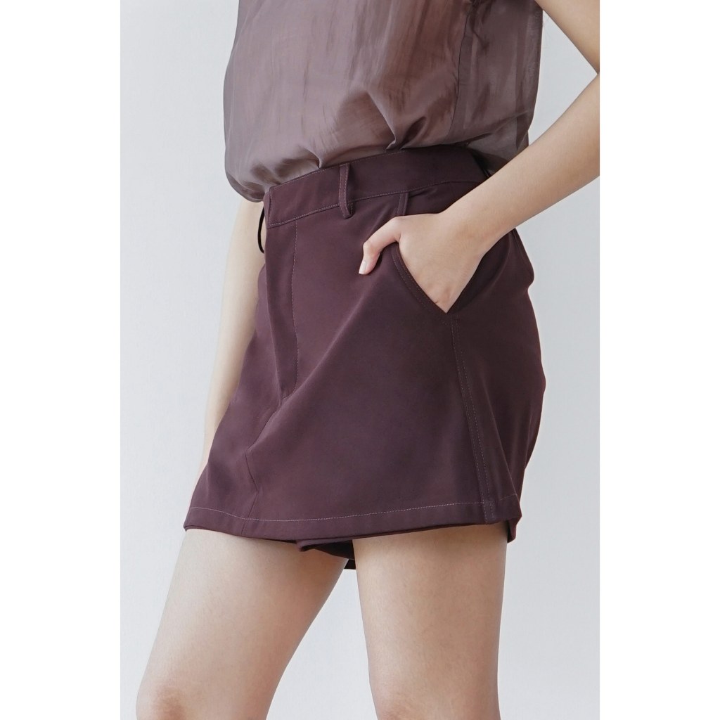 Kivee - Rune Skort**