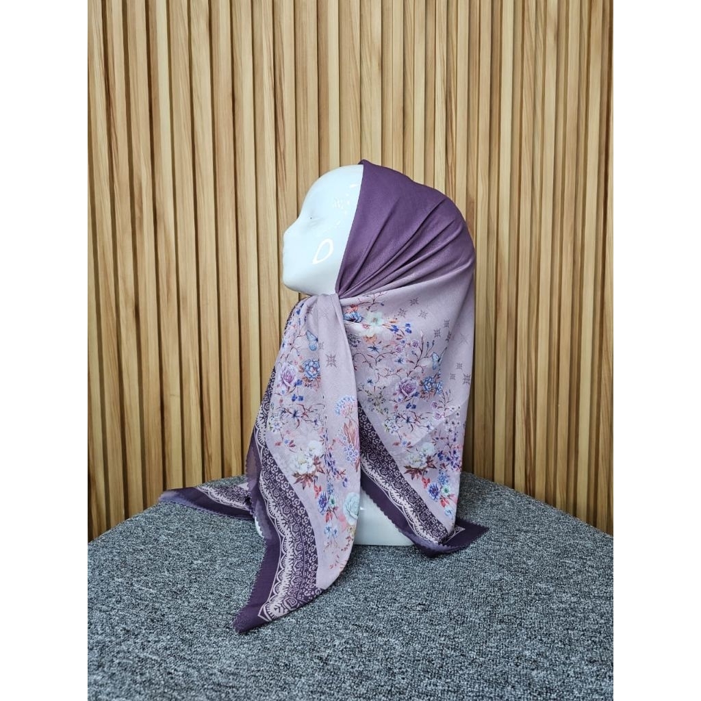 UNGU SQUARE VEIL ดอกไม้สีม่วง SORAYA MOTIF