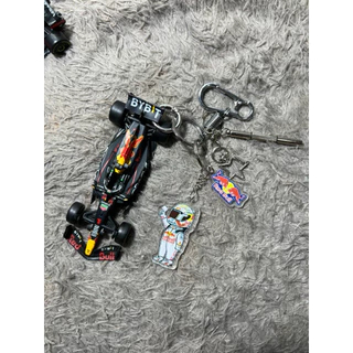 พวงกุญแจ hotwheels f1 1:64 & Bag Charm Bburago 1:43 Ferrari, Mercedes, Redbull, Mclaren, Williams, Vcarb, Haas, Alpine & Sauber