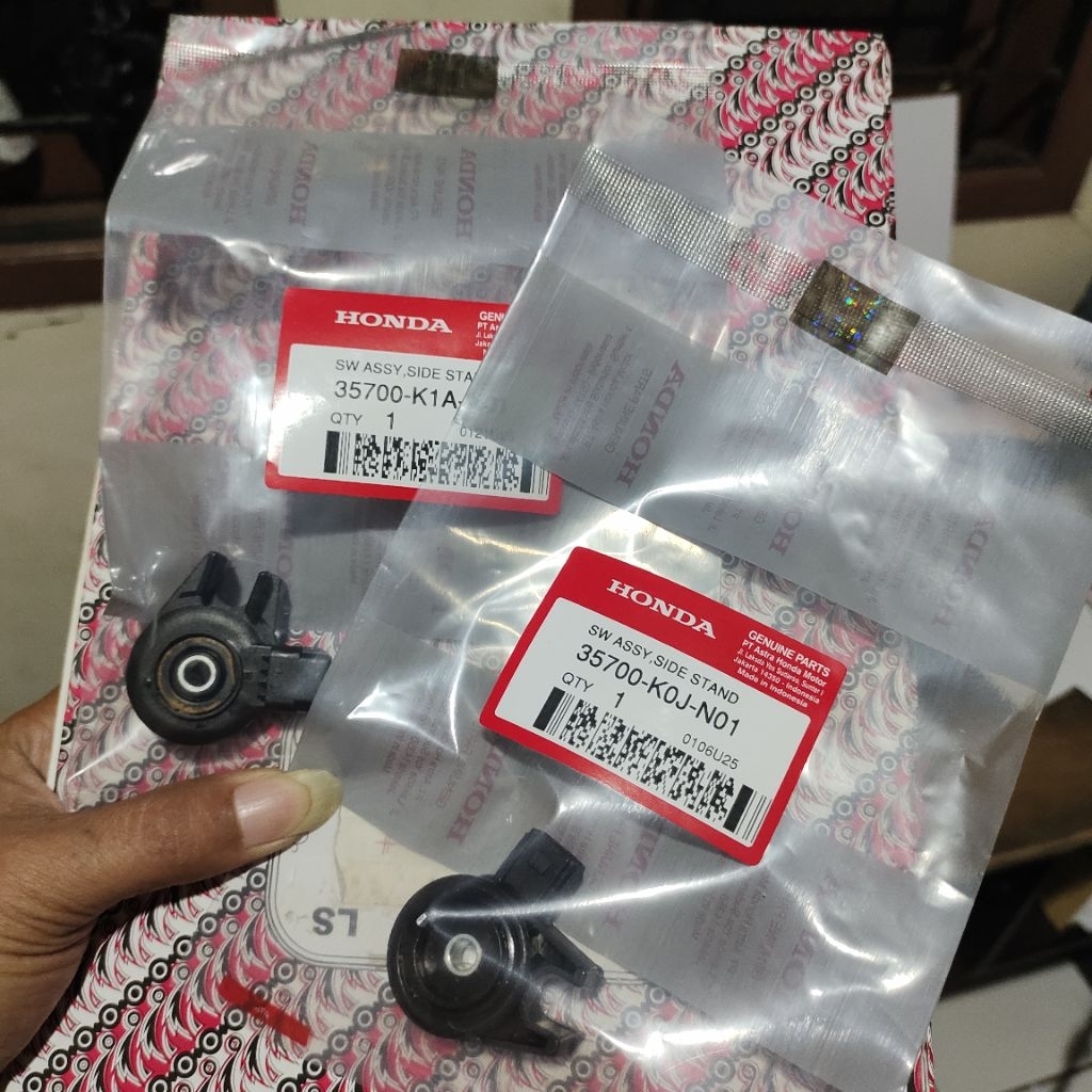 35700-K0J-N01 ด้านข้างสวิทช์ Genio Beat Street Beat Deluxe PCX 160 Scoopy K2F Stylo 160 Vario 160 AD