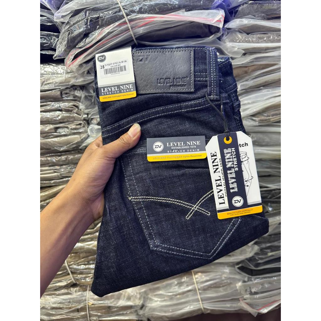 กางเกงยีนส์ DV LEVEL NINE 9 กางเกงยีนส์ผู้ชายนุ่มสีน้ําเงิน แฟชั่นง่าย