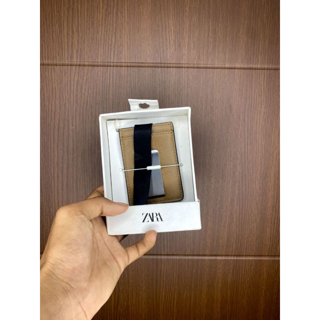 ZARA MEN BROWN CARD HOLDER