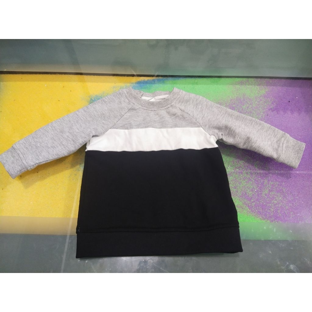 CN Crewneck h&m baby รายเดือน - 1 ปี