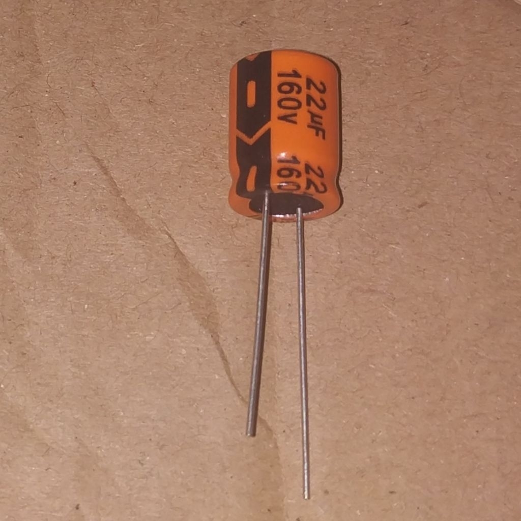 C Elco Elko 22uF 160V 22 uF 160 V