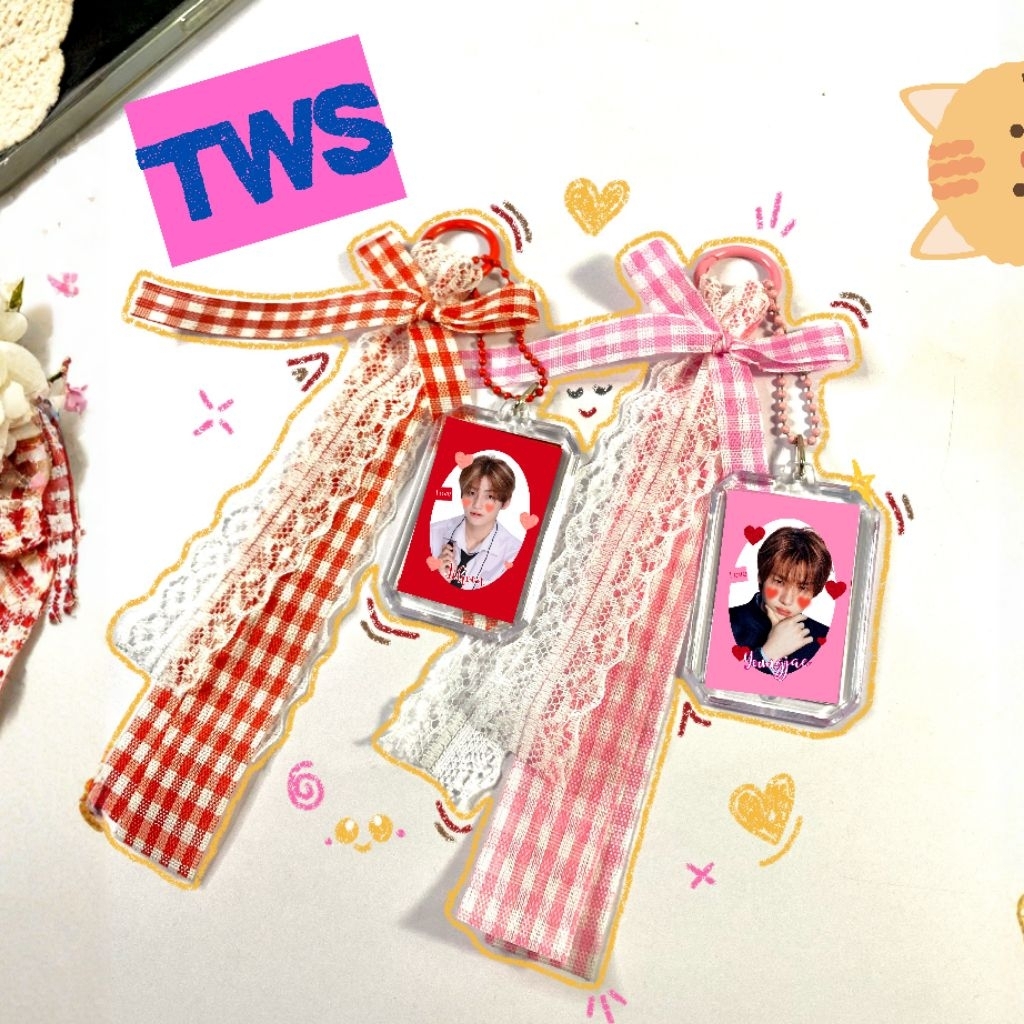 TWS KEYCHAIN BAGCHARM KPOP RIBBON COQUETTE