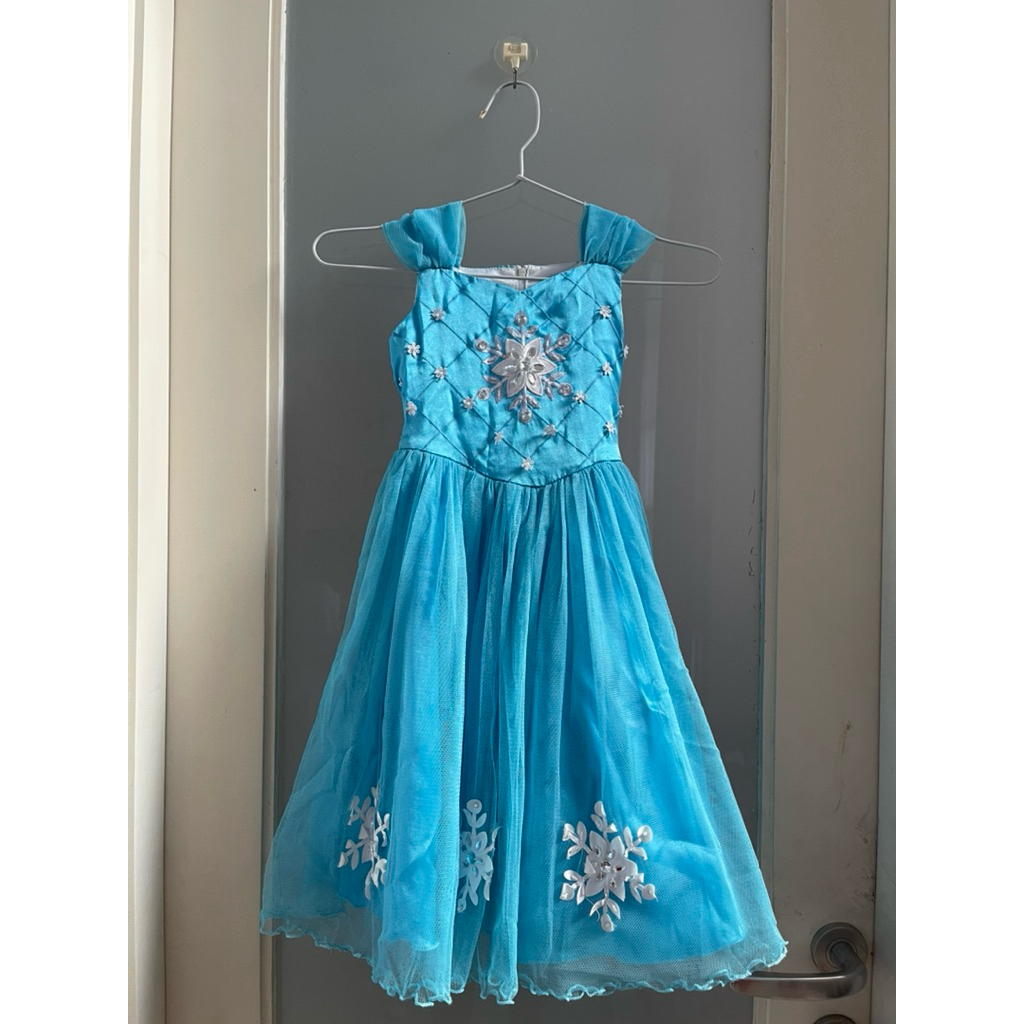 ชุดเดรสเด็กแบรนด์ Estrella ไซส์ 4