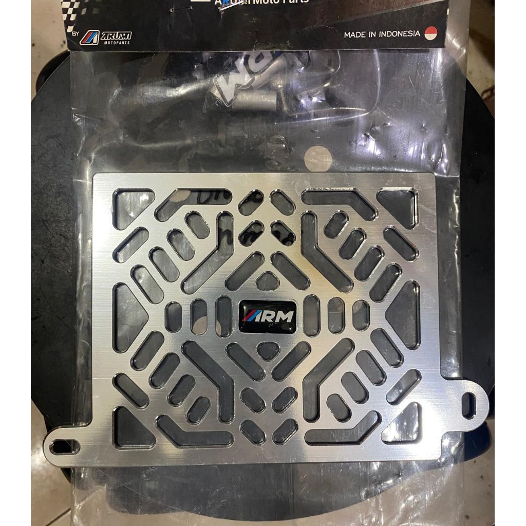 CHROME RADIATOR ARM COVER NMAX OLD NMAX ใหม่ NEO S