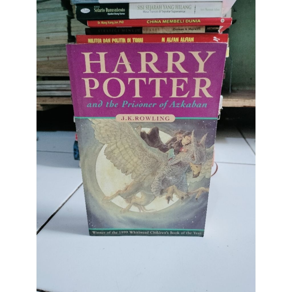 NOVEL ต้นฉบับ Harry Potter และนักโทษแห่ง Azkaban โดย KK Rowling