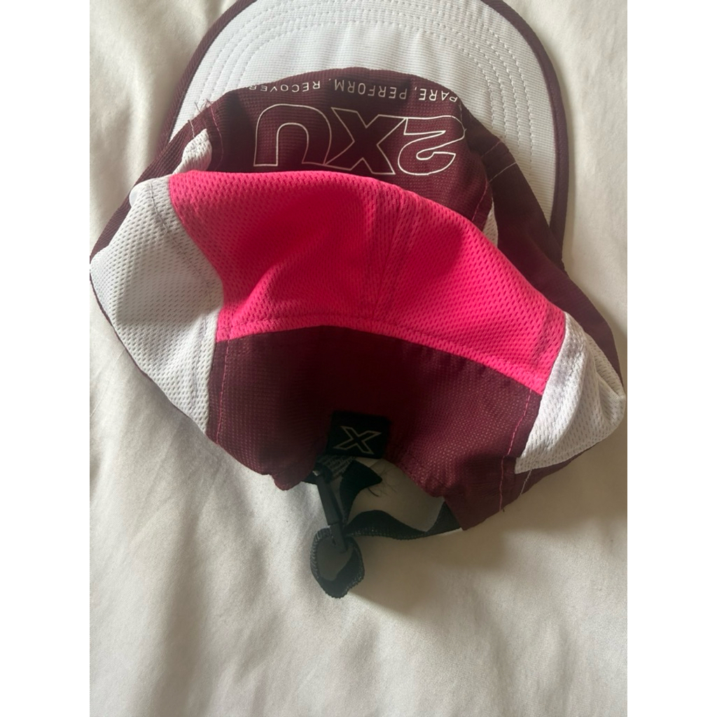 หมวกวิ่ง 2xu********