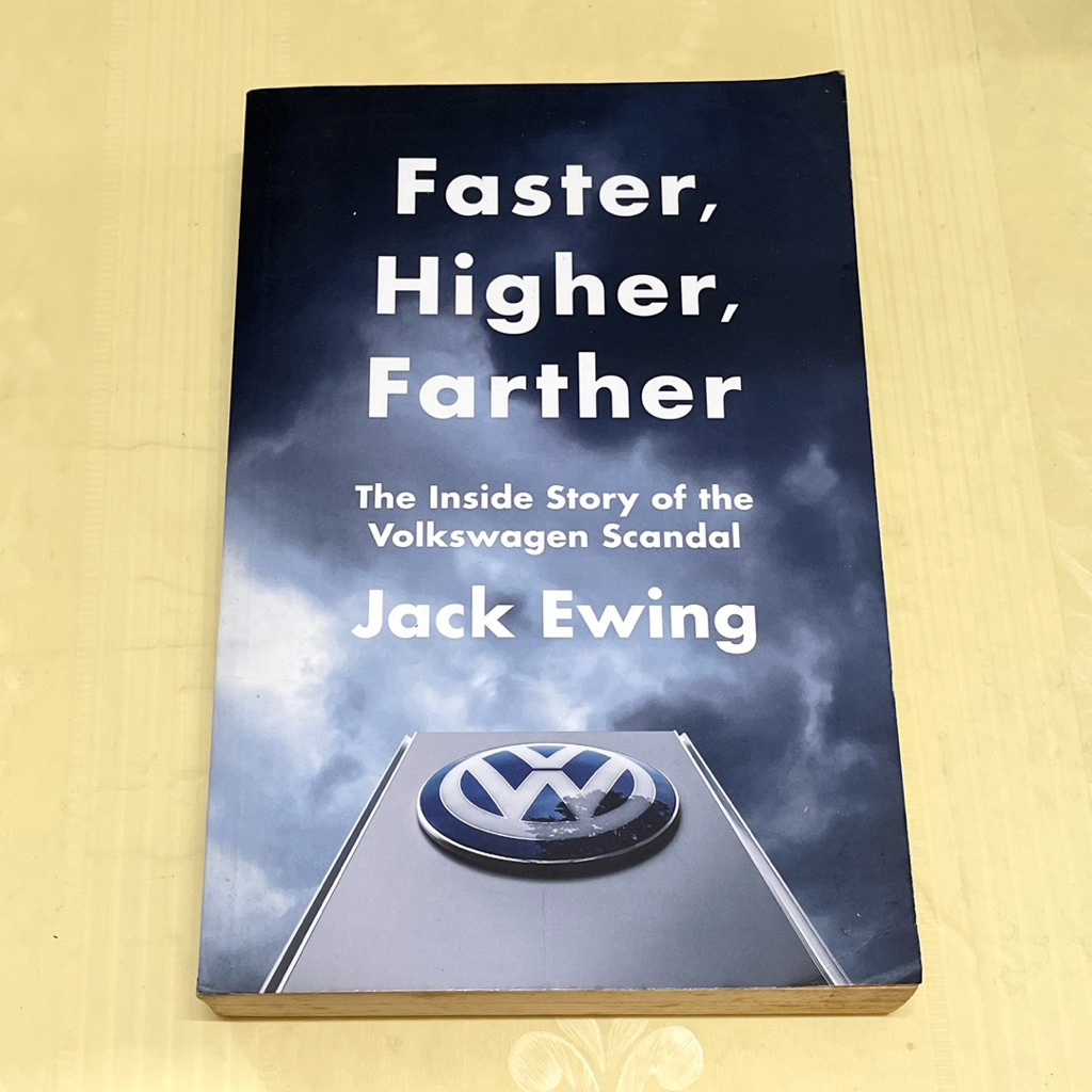 หนังสือ FASTER HIGHER FARTHER โดย JACK EWING