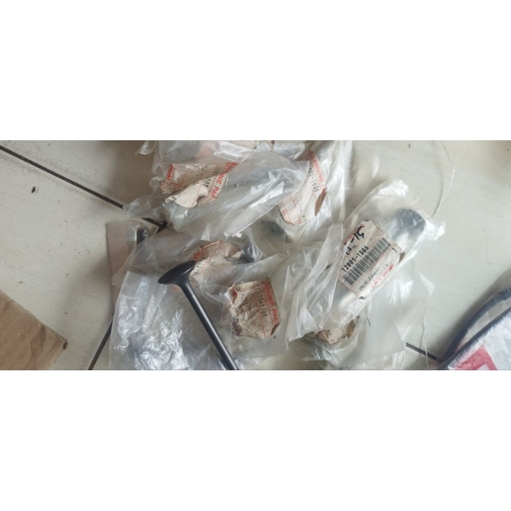 วาล์ว ex Kawasaki Estrella 250