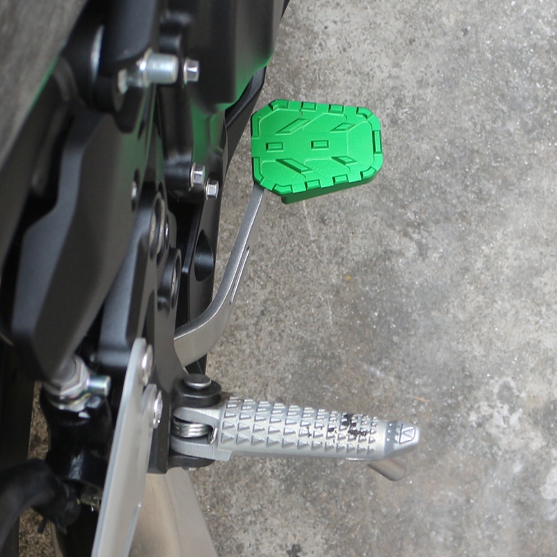 Kawasaki All New Ninja Aluminium 6061 Anodized เบรคเหยียบ Cover