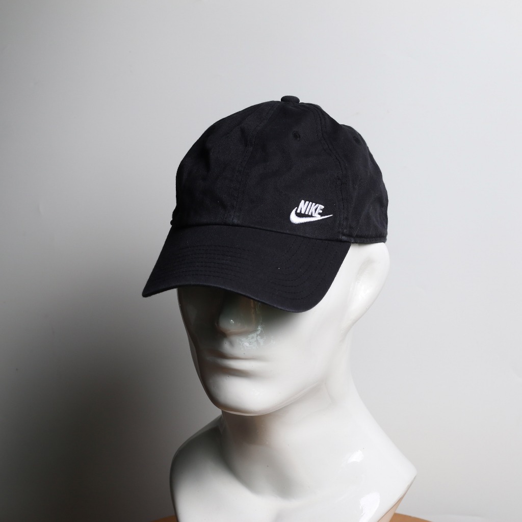 C.54 N1k333 HEritage 86 สีดํา